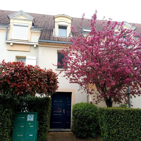 Location Chambre Double Dans Appartement - Cergy Exteriér fotografie